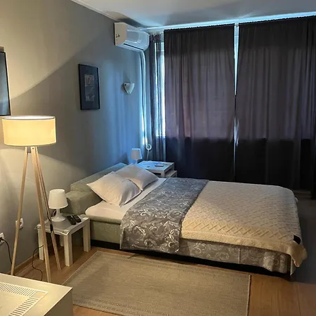 Grey Apartment Belgrade Exterior photo